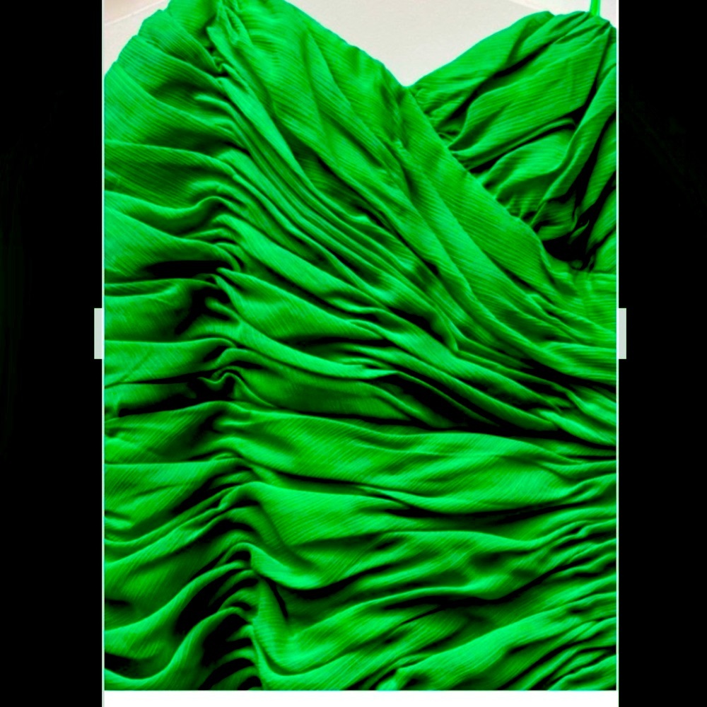 Green Asymmetrical Strapless Sundress - Picture 3 of 7